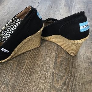 TOMS Shoes | Black Peep Toe Canvas Wedge 5.5
